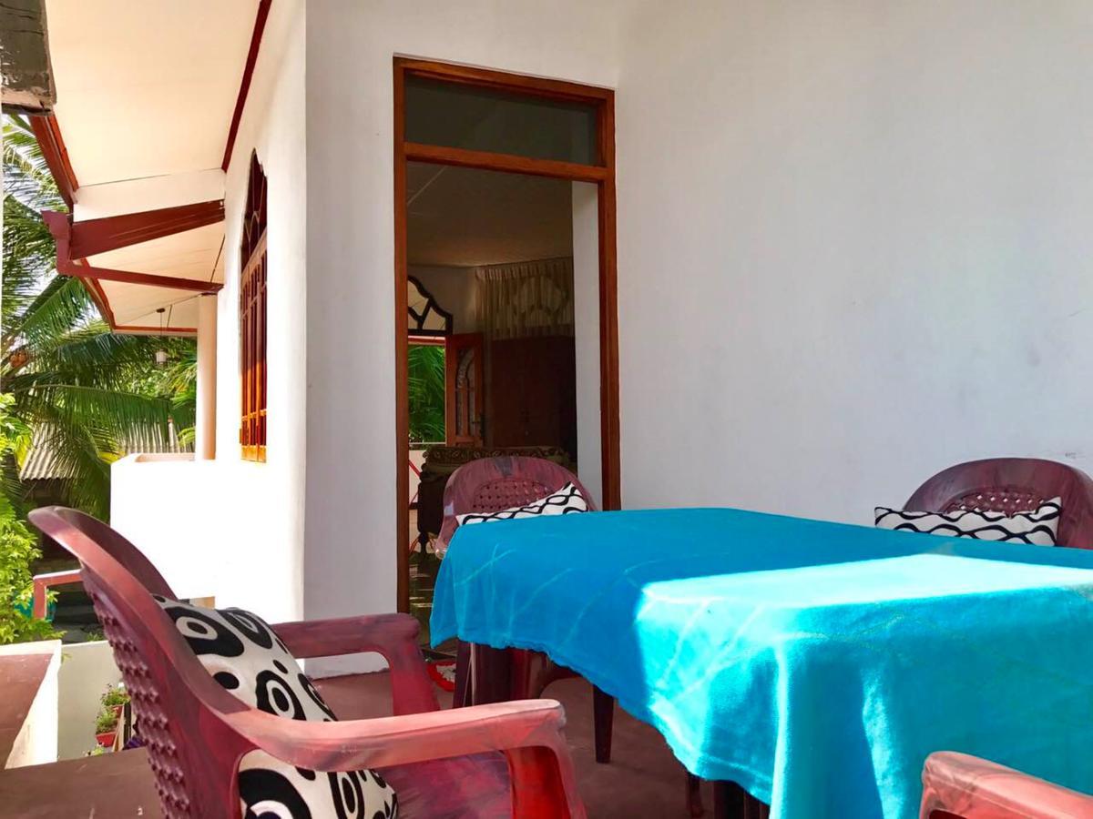 Moragalla Dilu Villa เบอร์อูวาลา ภายนอก รูปภาพ