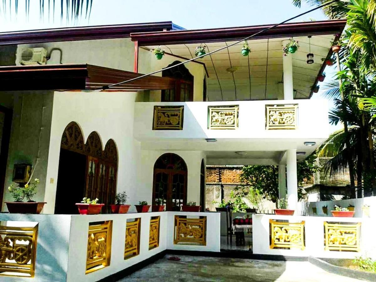 Moragalla Dilu Villa เบอร์อูวาลา ภายนอก รูปภาพ